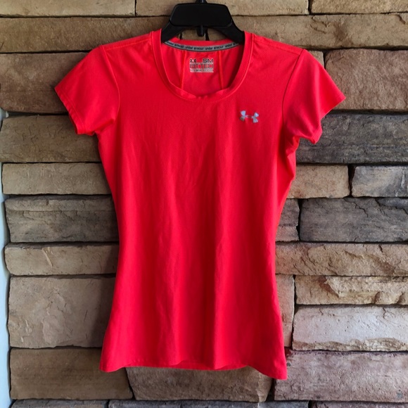 Under Armour Tops - Under Armour neon orange pink Fitted Workout Shirt women Small EUC